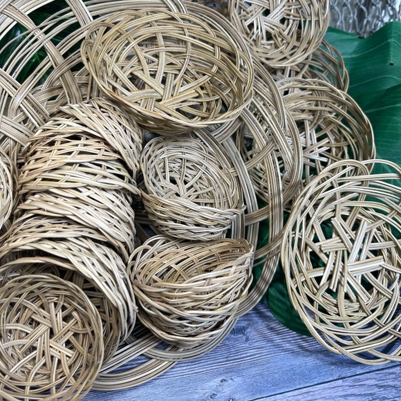 30 WICKER BASKETS BULK BUNDLE DIY CRAFTING BOHO DECOR Wind Chimes Mixed Lot - Picture 13 of 15